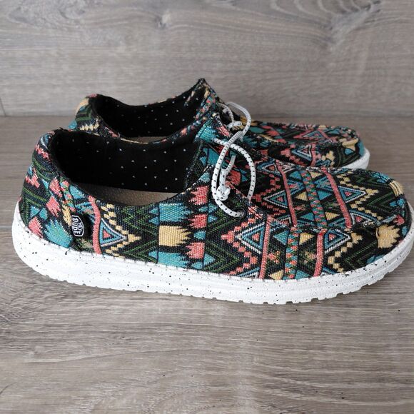 Hey Dude Shoes Womens 9 Wendy Bayside Black Aztec Southwestern Slip On Loafers - Picture 7 of 9